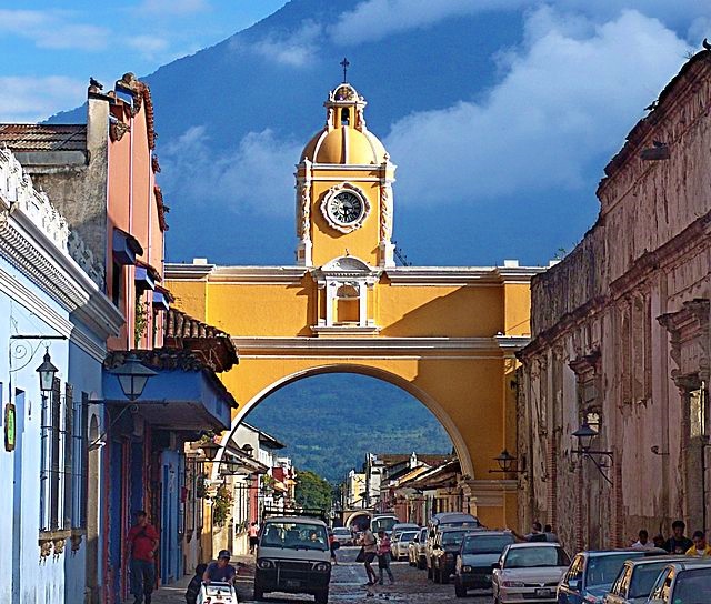 Que ver en Antigua Guatemala, Arco Santa Catalina