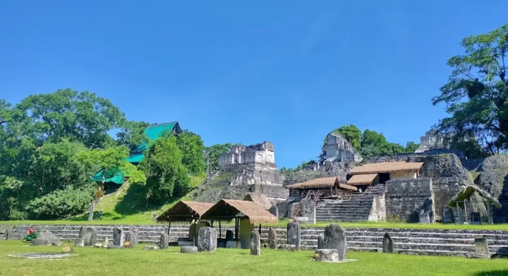 Tikal, ciudad maya para visitar en Guatemala